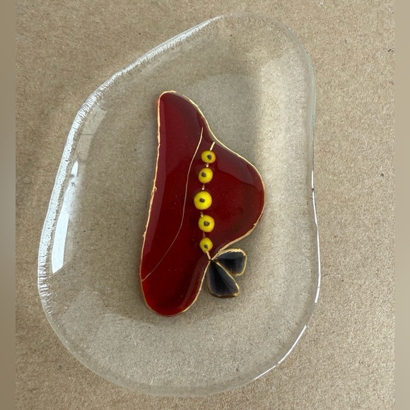 Vtg Red Hat Society Glass Dish Fused Red Glass w Yellow Beads and Purple Bow - Picture 2 of 5